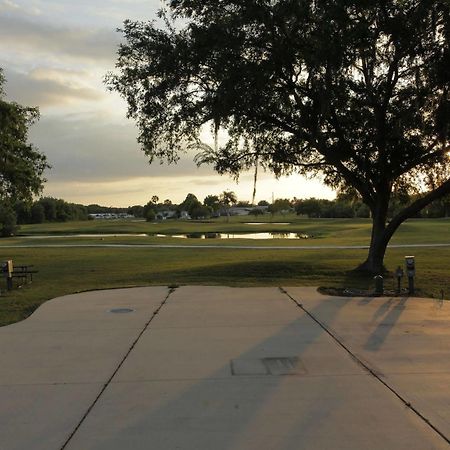 Clerbrook Golf & Rv Resort Caravan Park Clermont Exteriör bild