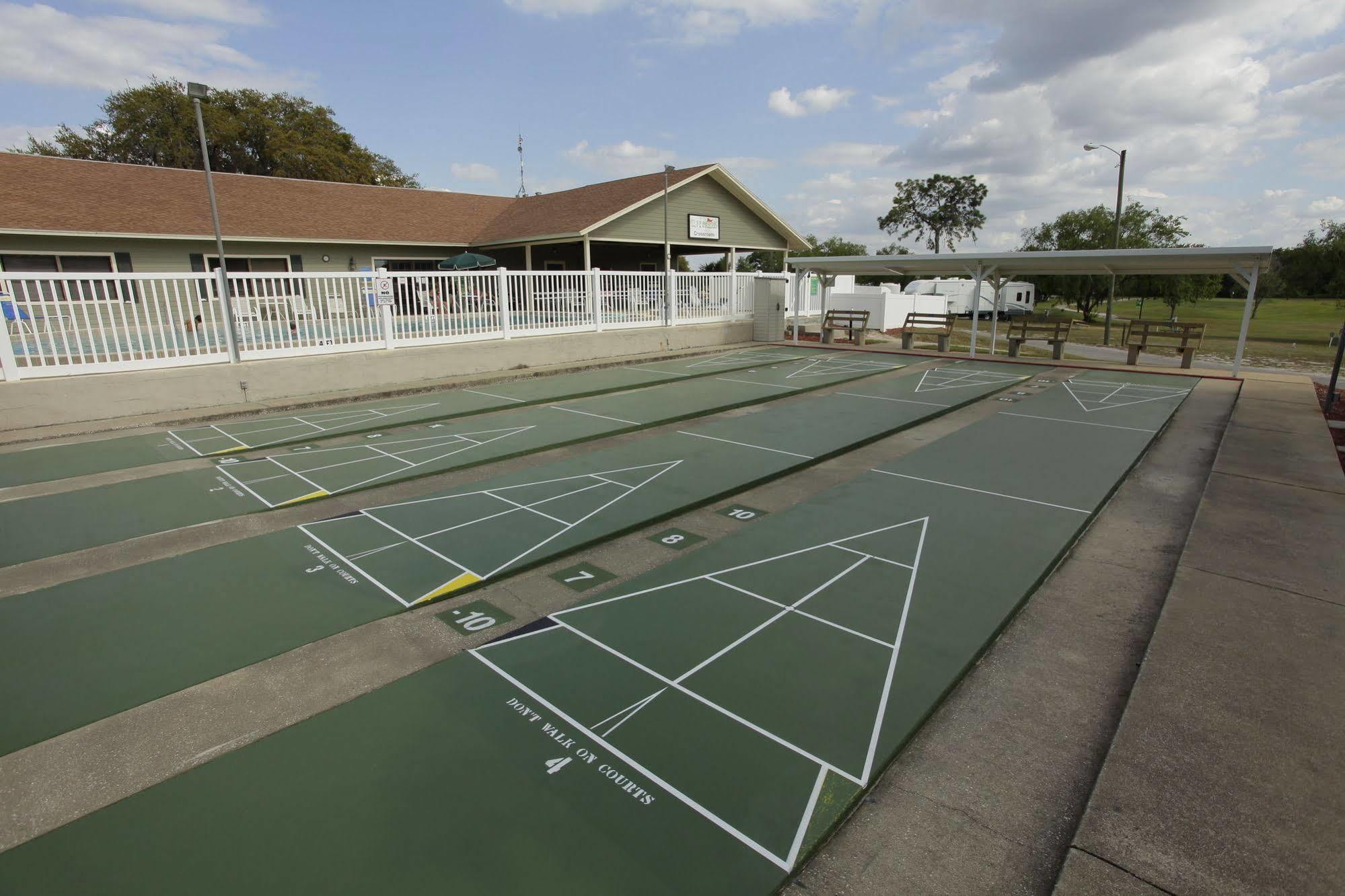 Clerbrook Golf & Rv Resort Caravan Park Clermont Exteriör bild